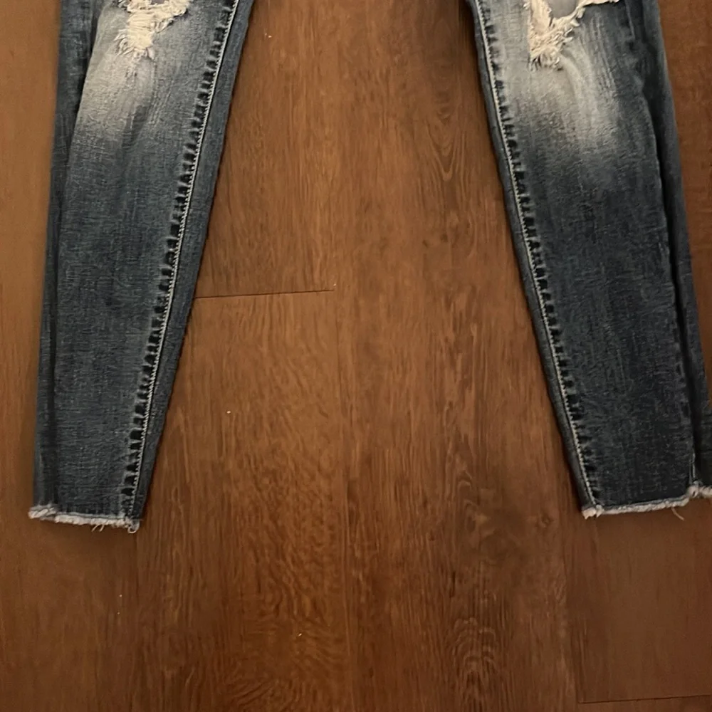 KanCan Ripped Knee Skinny Jeans - Picture 6 of 10